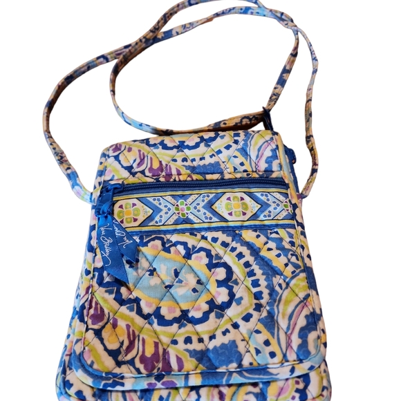 Vera Bradley Handbags - Vera Bradley Capri Blue Crossbody